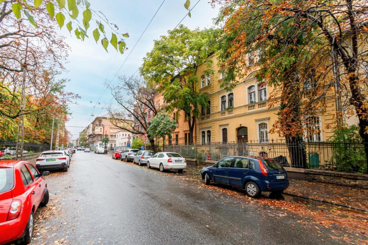Szondi Appartement *